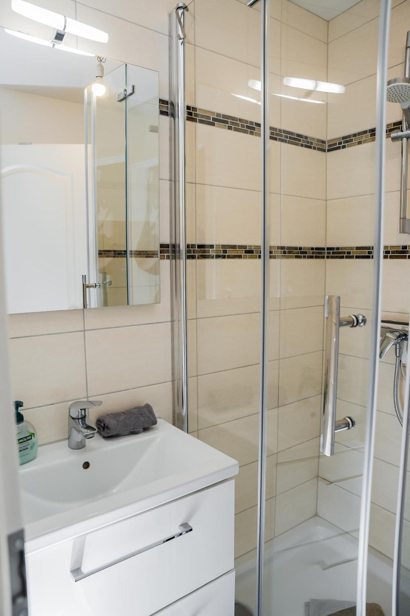 Cozy And Central Apartment Luebeck Экстерьер фото